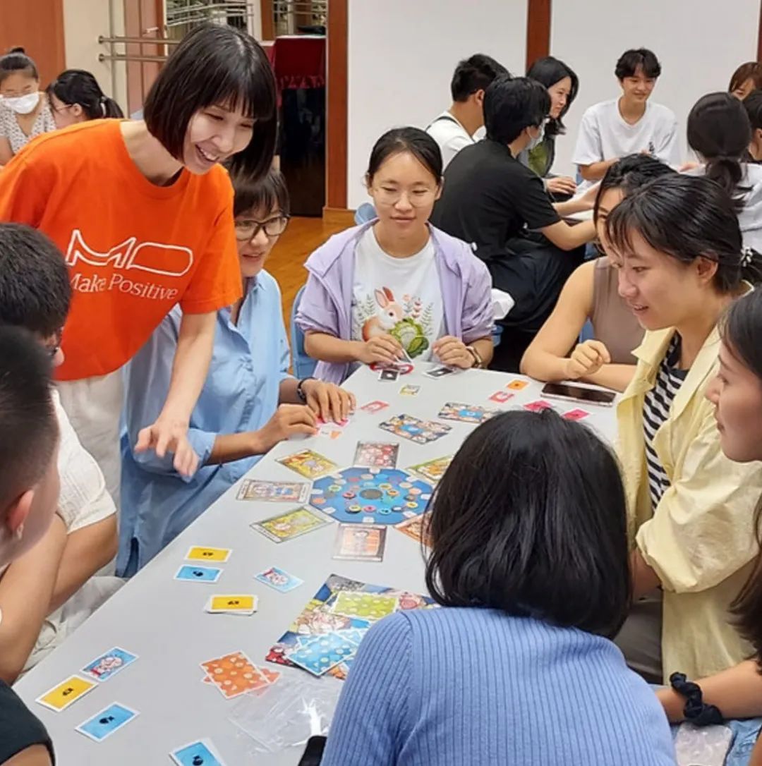 日常文档/营销文案/桌面游戏/同感2.0/同感_2.0_微信公众号-内容包/assets/微信公众号_不仅仅是情感,更是社会:深挖《同感》情境牌背后的设计哲学_深度长文/e6a471bc62eb76b0d4590f8c021a0817_MD5.jpeg