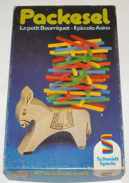 达到临界点的木堆，随时可能引发雪崩